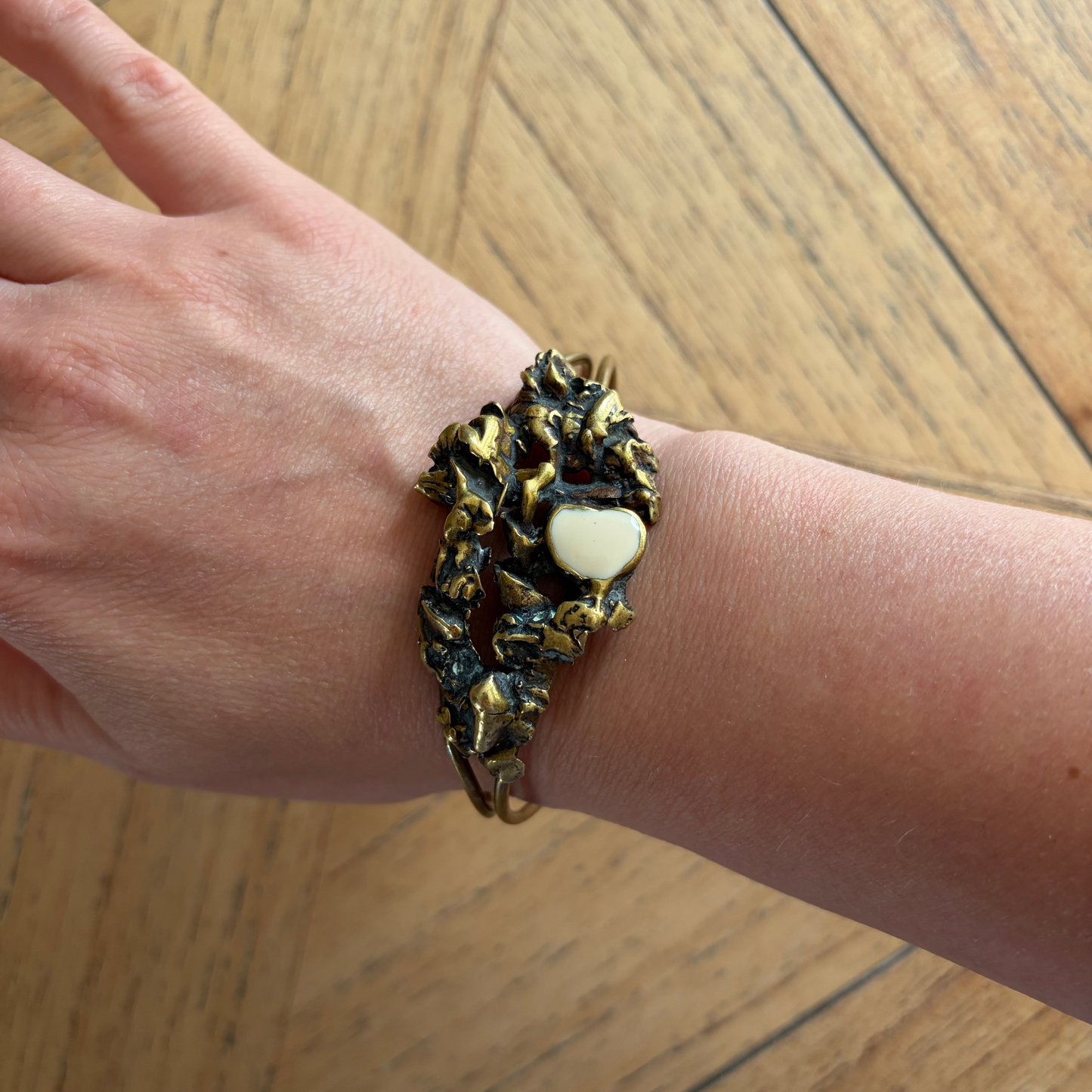 Brutalist 1970s Crumpled Brass Bangle / Bracelet