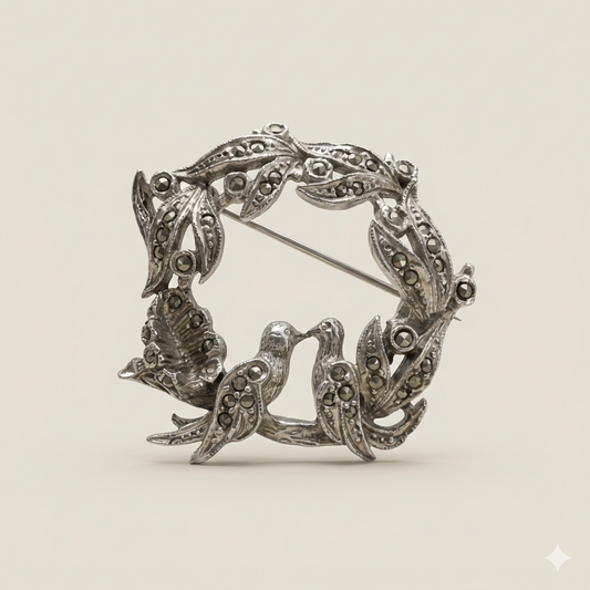 Kissing Birds Brooch - Vintage Piece