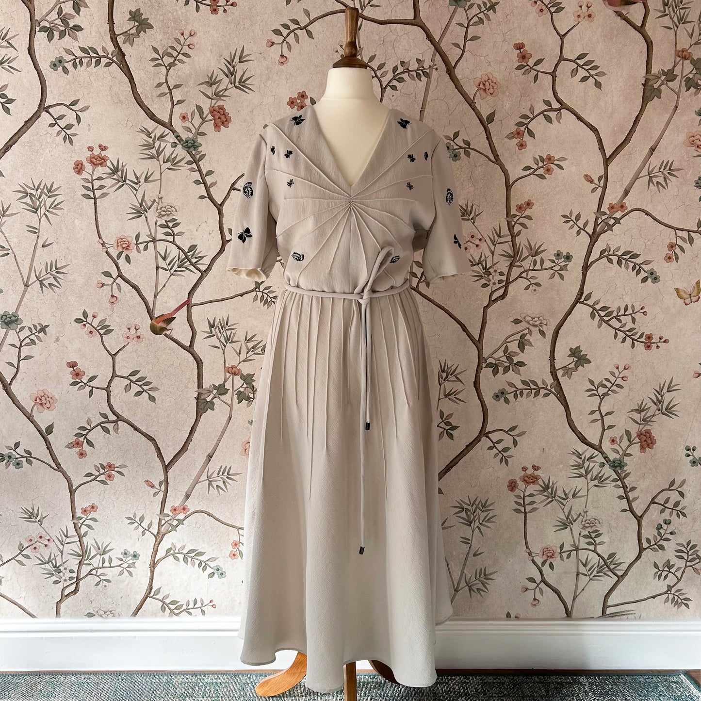 Bottega Veneta Butterfly-Embroidered Crepe Midi Dress - IT 44 (UK 10 12)