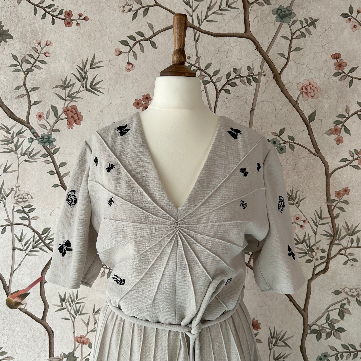 Bottega Veneta Butterfly-Embroidered Crepe Midi Dress - IT 44 (UK 10 12)