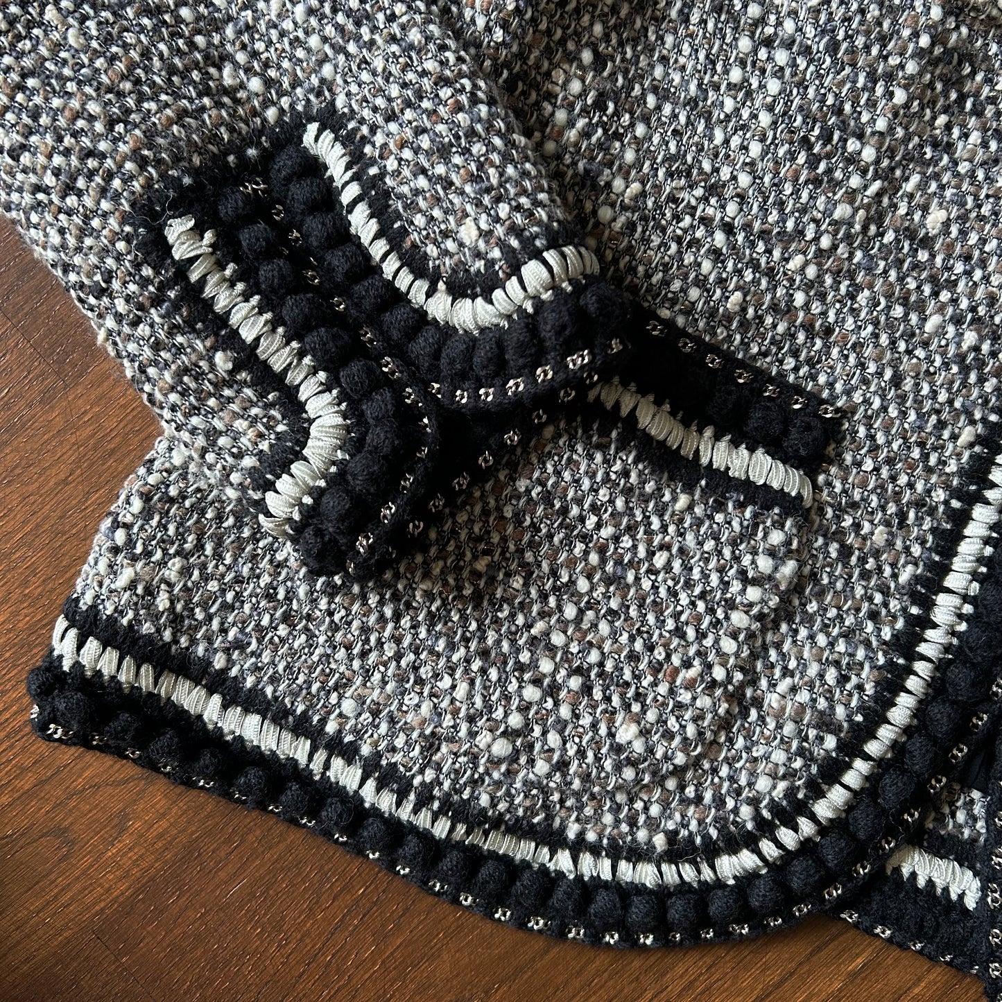 St. John Couture Tweed Jacket With Silk Lining - US 10 (UK 14)